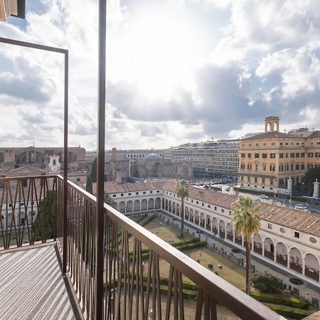 Camplus Hotel Roma Centro Exterior photo