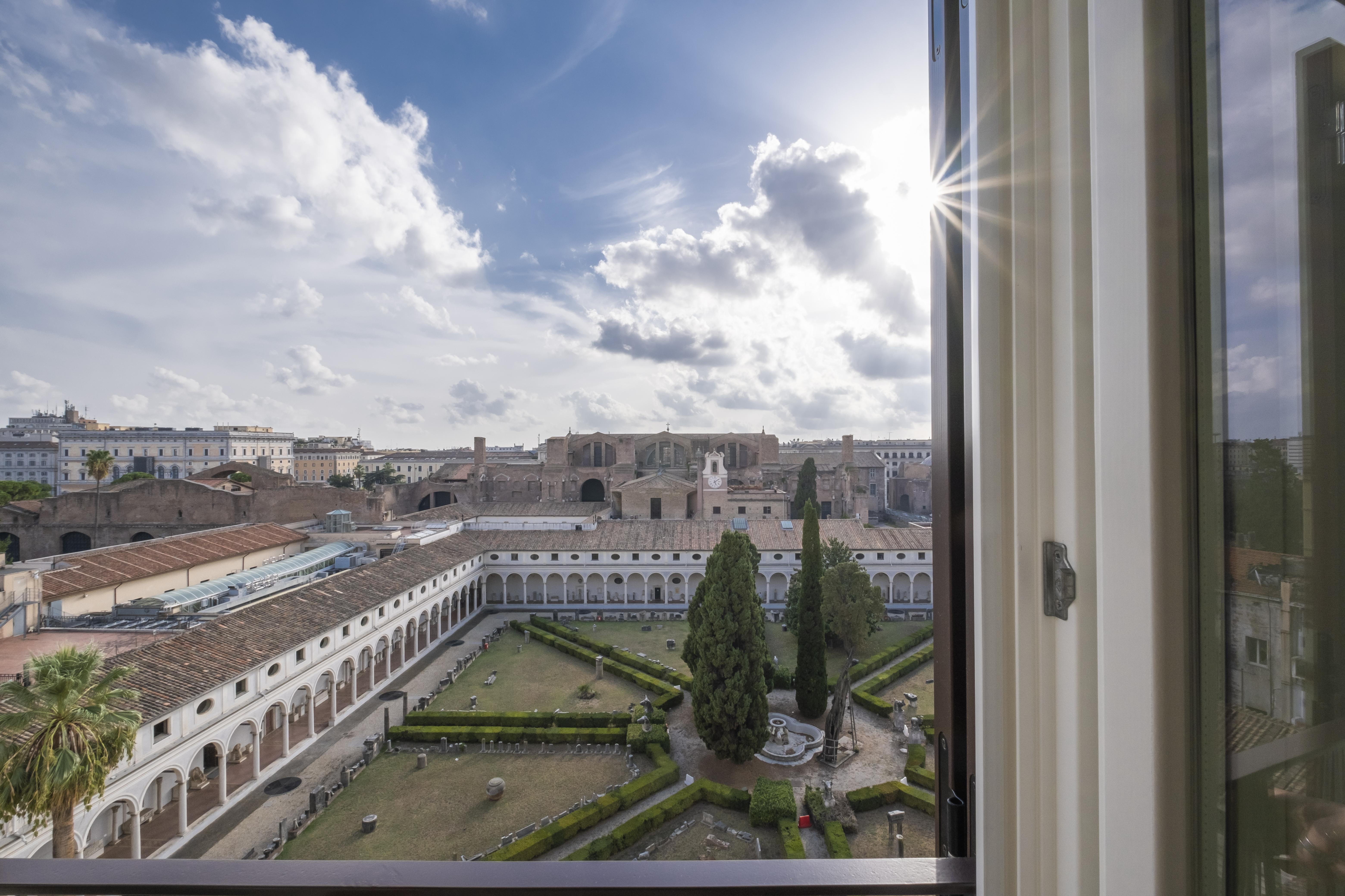 Camplus Hotel Roma Centro Exterior photo